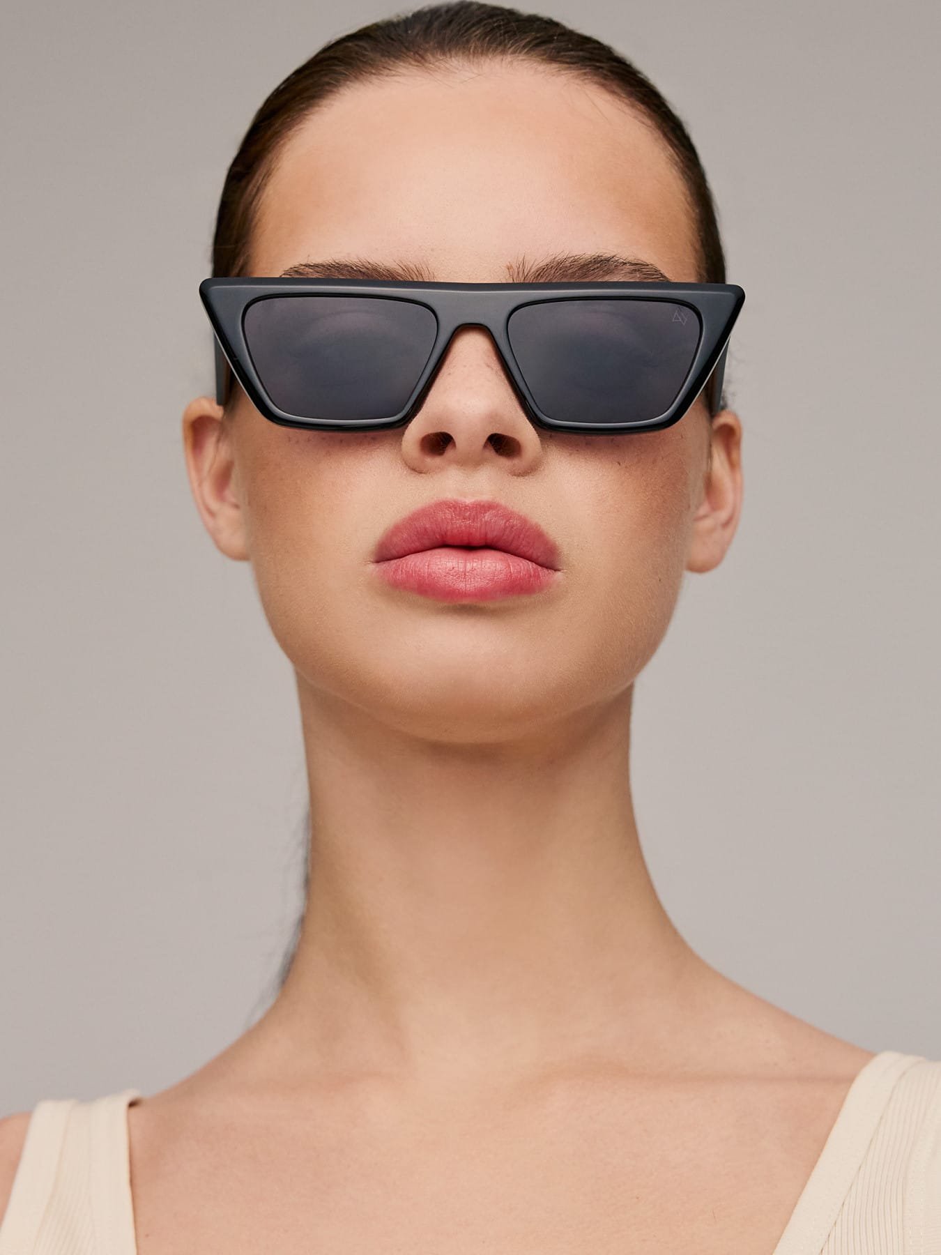 Av Sunglasses SARINA Black UV400 Protection